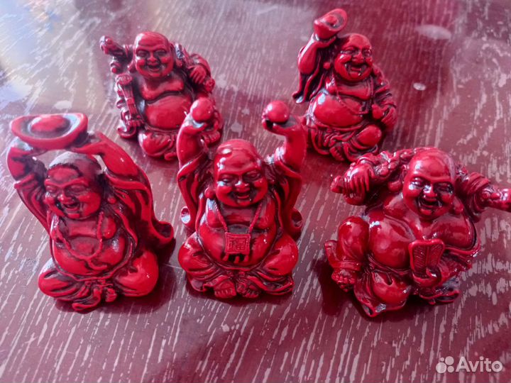 Статуэтки нэцке