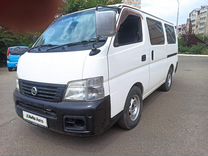 Nissan Caravan 2.0 AT, 2002, 200 000 км, с пробегом, цена 760 000 руб.