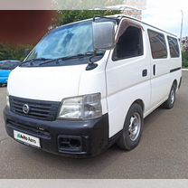 Nissan Caravan 2.0 AT, 2002, 200 000 км, с пробегом, цена 760 000 руб.