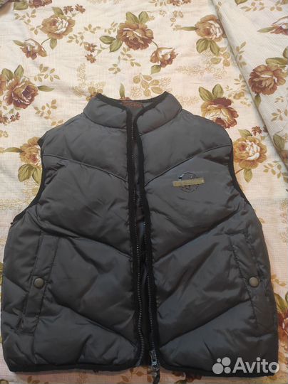 Детская пуховая жилетка