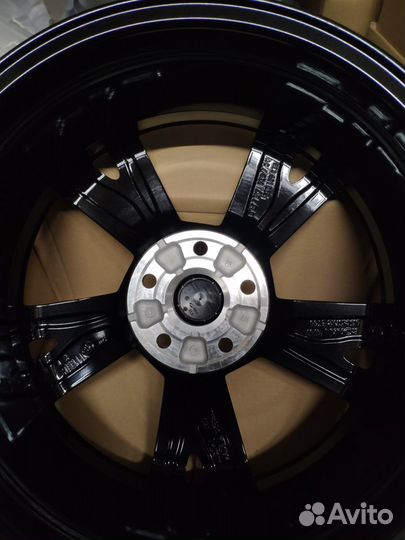 Skoda Lyra Black 17е Новые Оригинал