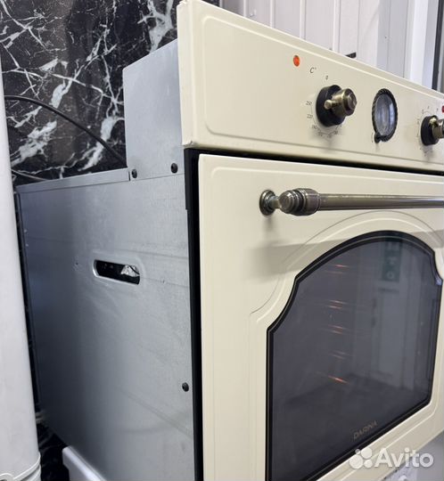 Духовой шкаф Дарина