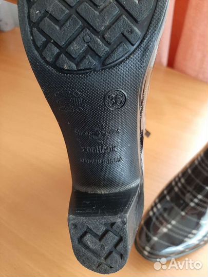 Резиновые сапоги женские