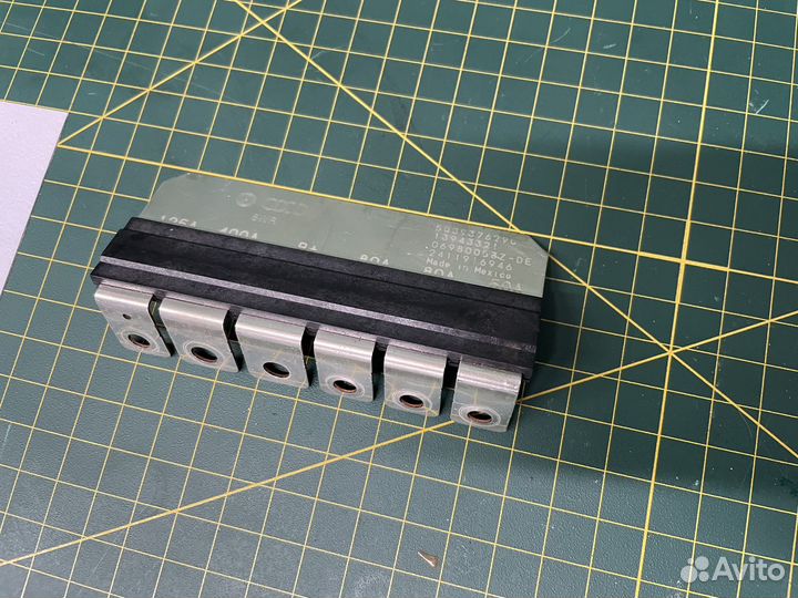 Многоконтактнй предохранитель Vag 5Q0937629C