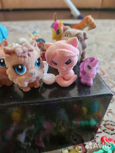 Игрушки мини из Kinder