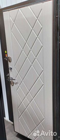 Дверь входная с терморазрывом