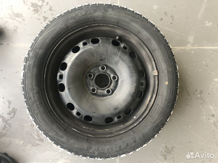 RoadX RX Frost WH12 185/60 R15