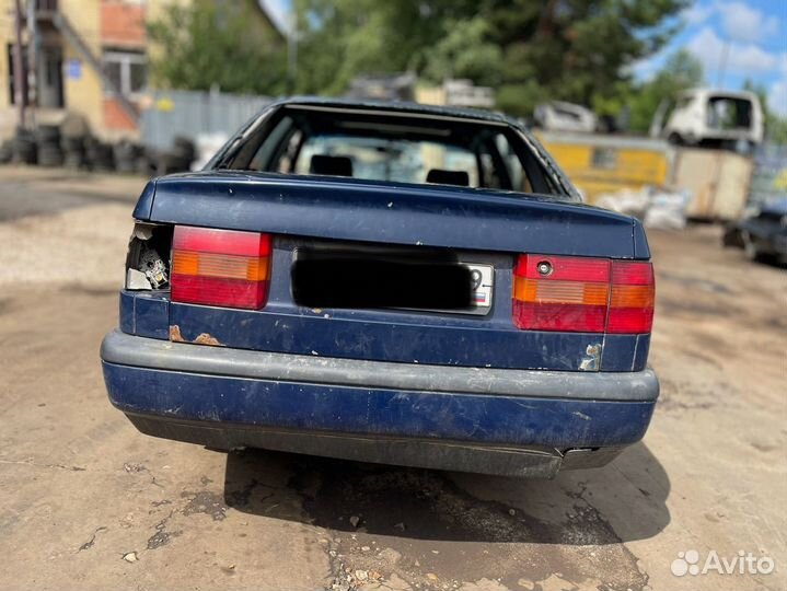 В разборе Volkswagen Passat B4