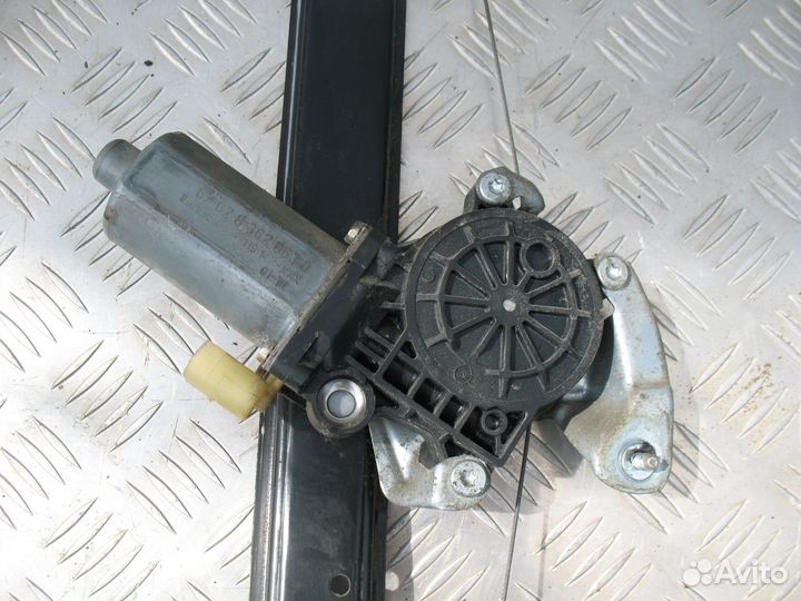 Стеклоподъёмник электр. З.Л BMW X5 E53 2002г