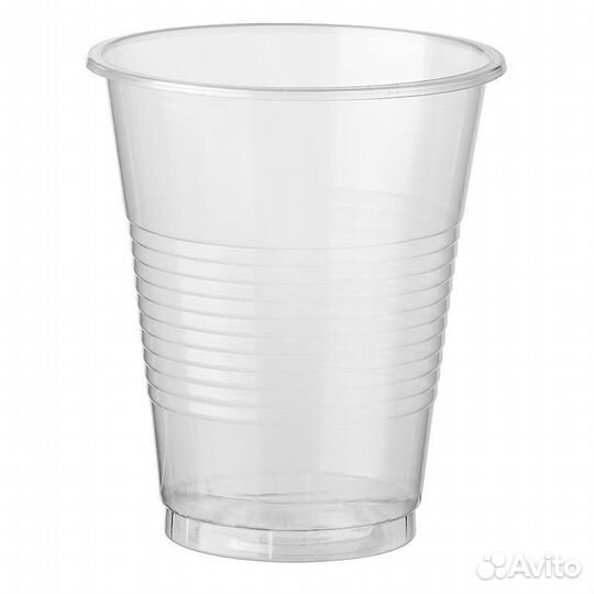 Одноразовые стаканы