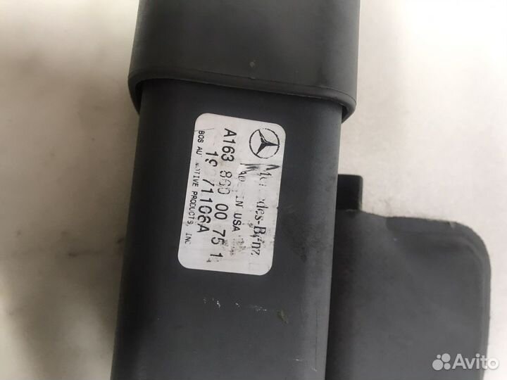 Шторка багажника Mercedes ML 163