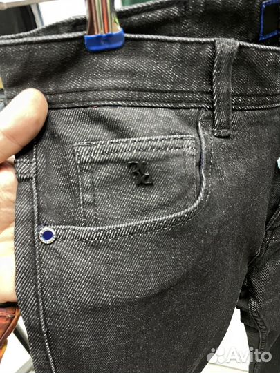 Джинсы billionaire
