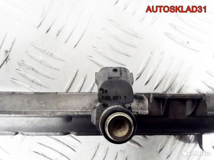 Форсунка инжекторная VW Golf 4 1.4 AZD 036906031T