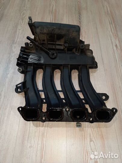 Коллектор впускной Renault megane 3