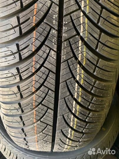 Roadmarch Prime A/S 225/55 R18 98
