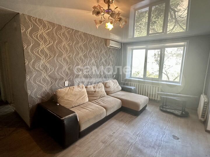 2-к. квартира, 59 м², 4/9 эт.