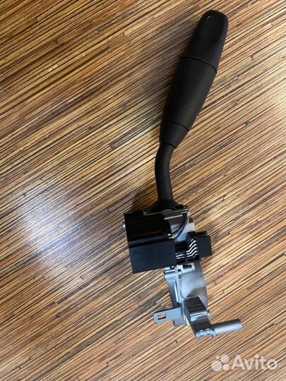 Подрулевой переключатель мв W906