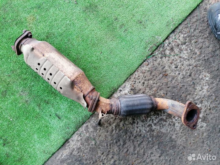 Труба приемная на Hyundai Sonata 2010-2014 G4KJ