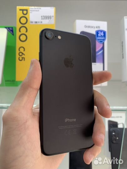 iPhone 7, 32 ГБ