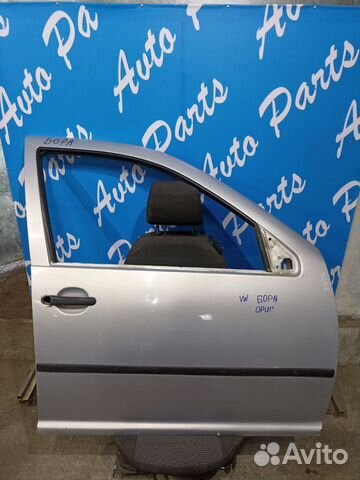 Фольксваген Бора Гольф 4 дверь передняя правая