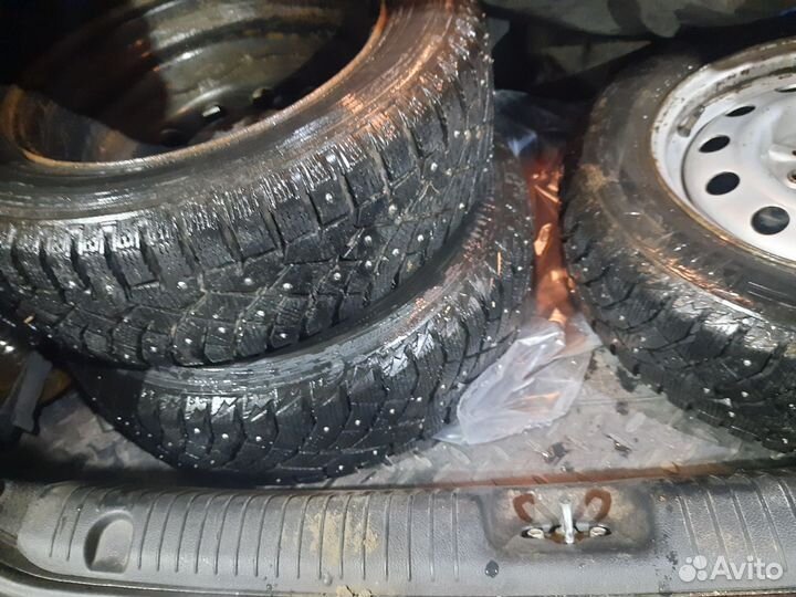 Колеса зимние 175 65 r14