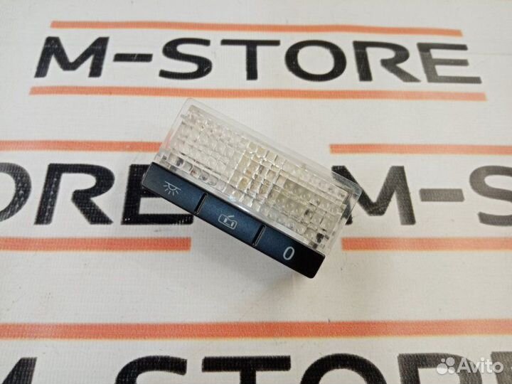 Плафон освещения Porsche Cayenne 955 M4800 2003