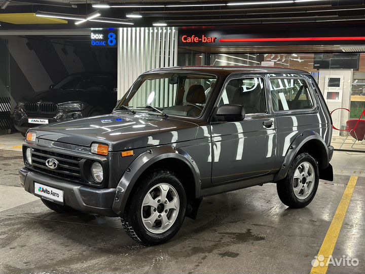 LADA 4x4 (Нива) 1.7 МТ, 2018, 59 285 км
