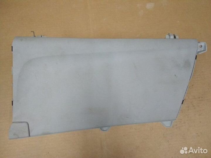 Бардачок верхний в торпедо Toyota Sienna III