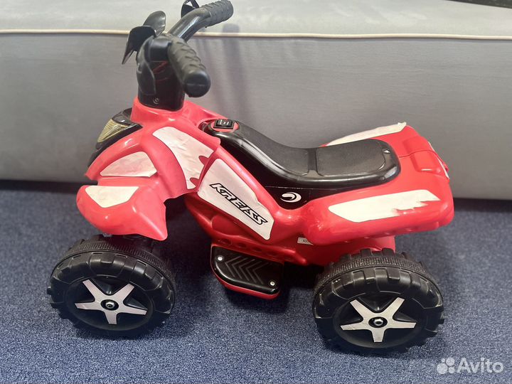 Квадроцикл детский педальный на аккумуляторе