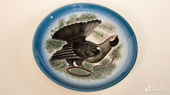 «Глухарь». Фаянс, роспись. Конаков
