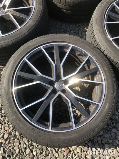 Ауди Q8 R22 оригинальный комплект