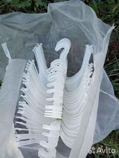 Вешалка для бюстгальтера