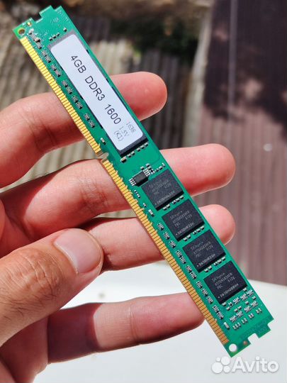 Оперативная память SK hynix DDR3 4Gb 1600mhz