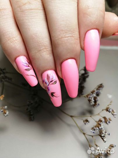 Наращивание ногтей