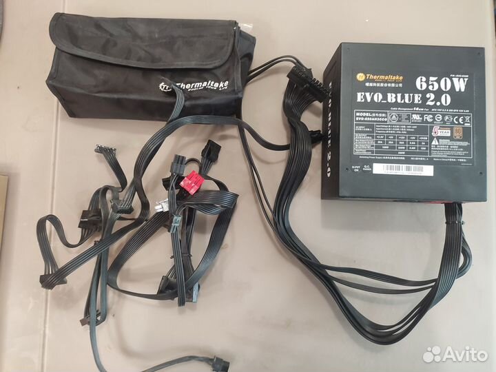 Блок питания Thermaltake Evo Blue 650W