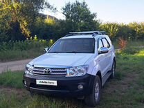 Toyota Fortuner 2.7 AT, 2010, 160 000 км, с пробегом, цена 2 400 000 руб.