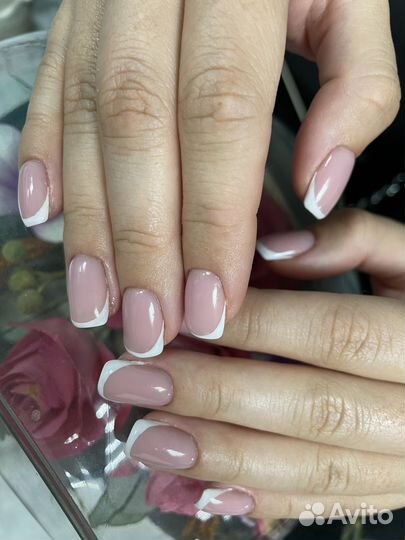 Модель на маникюр и педикюр бесплатно