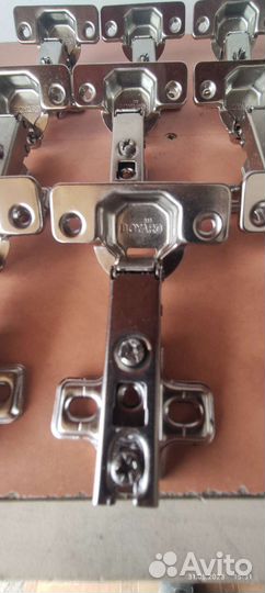 Петли мебельные boyard