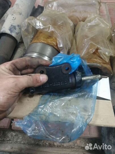 Трамблёр 402