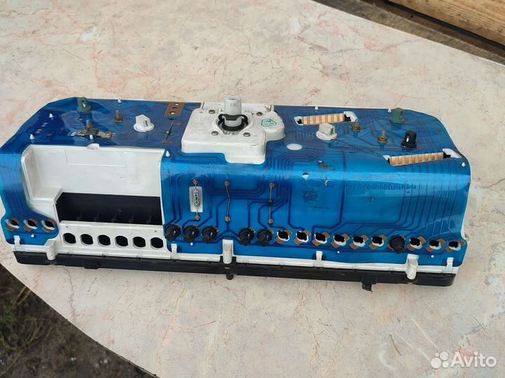 Опель омега щиток приборов