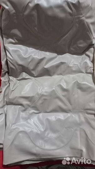 Матрас от пролежней,клеенка,слюнявчик для кормлени