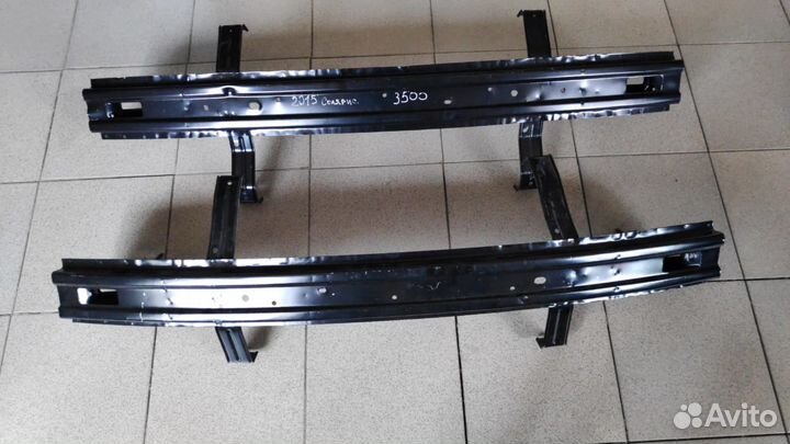 Усилитель заднего бампера Hyundai Solaris