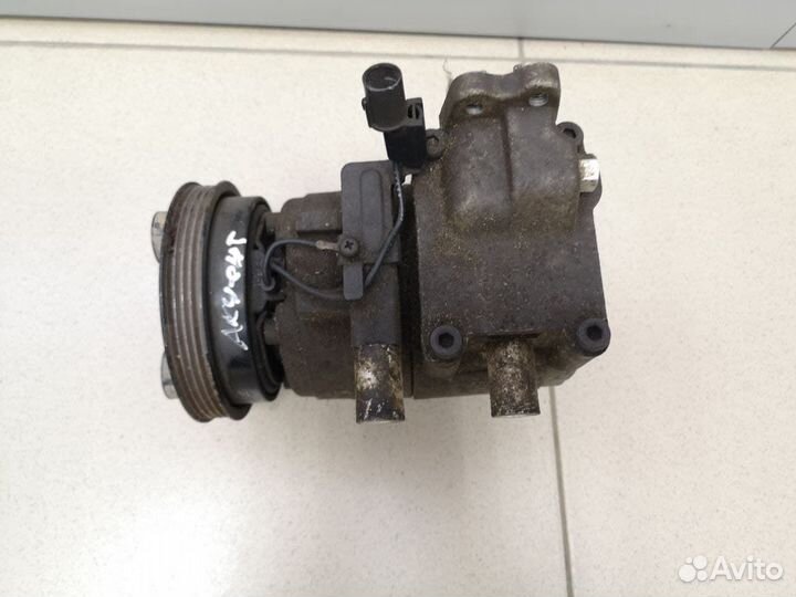 Компрессор кондиционера Hyundai Accent