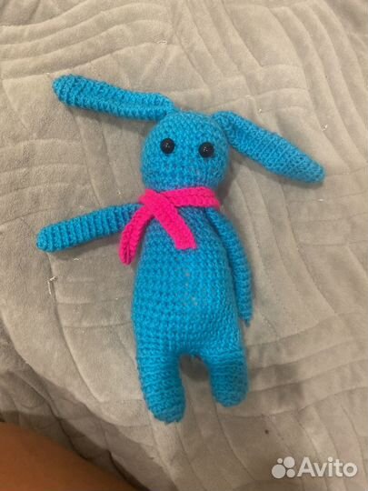 Вязанный заяц