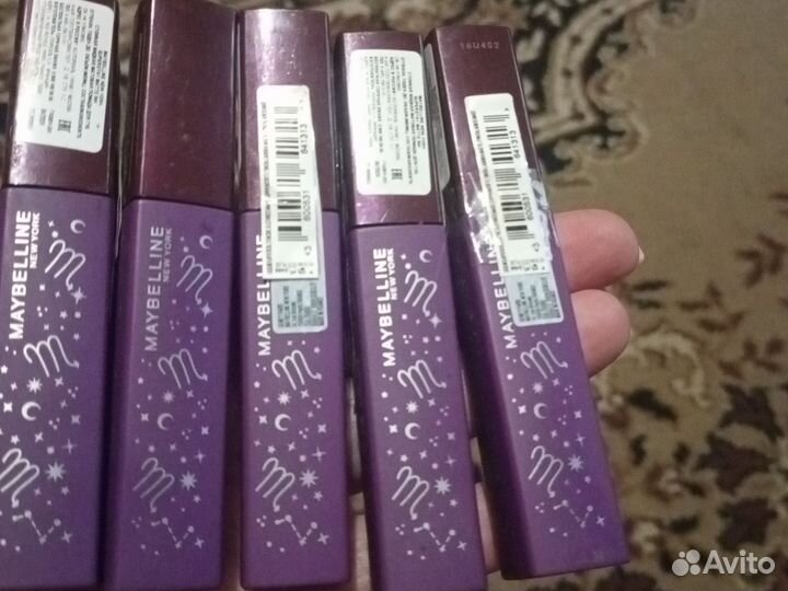 Помада Мейбелен Нью-Йорк №40