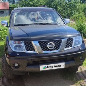 Nissan Pathfinder 2.5 AT, 2005, 286 000 км