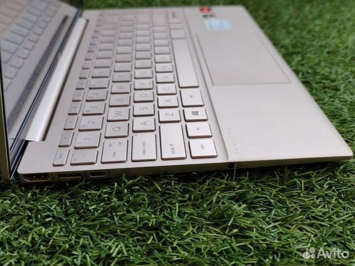 HP Pavilion Aero 13
