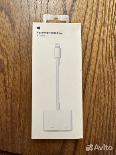Apple Lightning to Digital AV Adapter