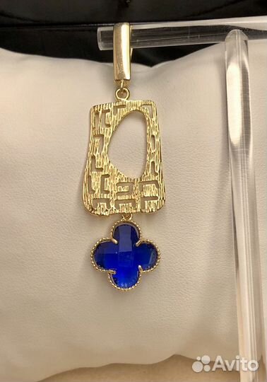 Шикарные серьги с ярко- синим клевером позолота