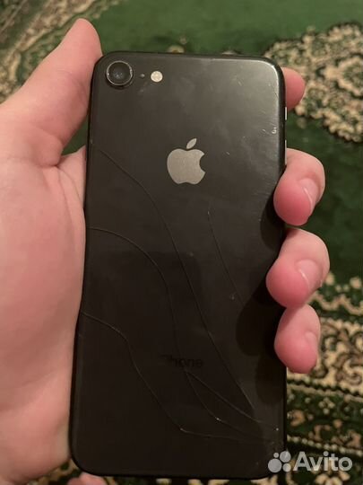 iPhone 8, 64 ГБ